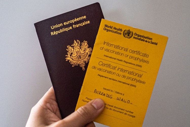 Aşı sertifikasında geri adım