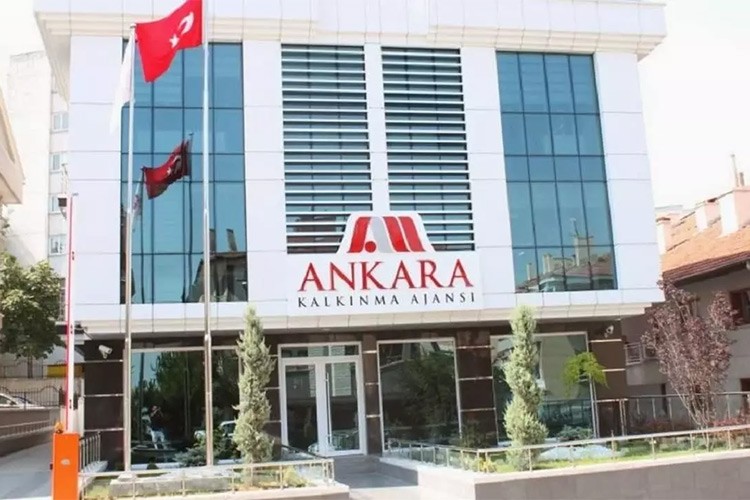 Genç İstihdam Projesi gençlere kariyer fırsatı sunacak