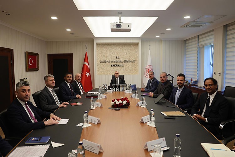 Bakan Işıkhan, Dünya Bankası Türkiye Direktörü Lopez ile görüştü