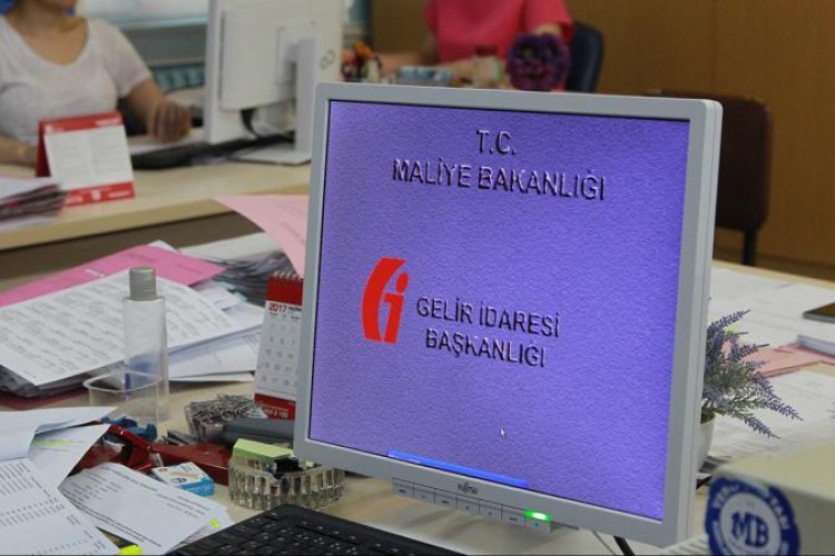 İnteraktif vergi dairesinde geçen yıl 15,2 milyondan fazla işlem yapıldı