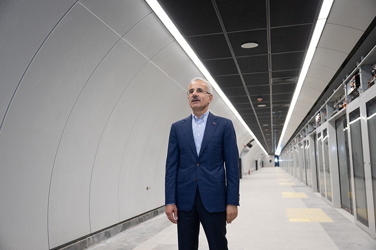 "Çalışmalarımızı 7 gün 24 saat esasıyla aralıksız sürdürüyoruz"