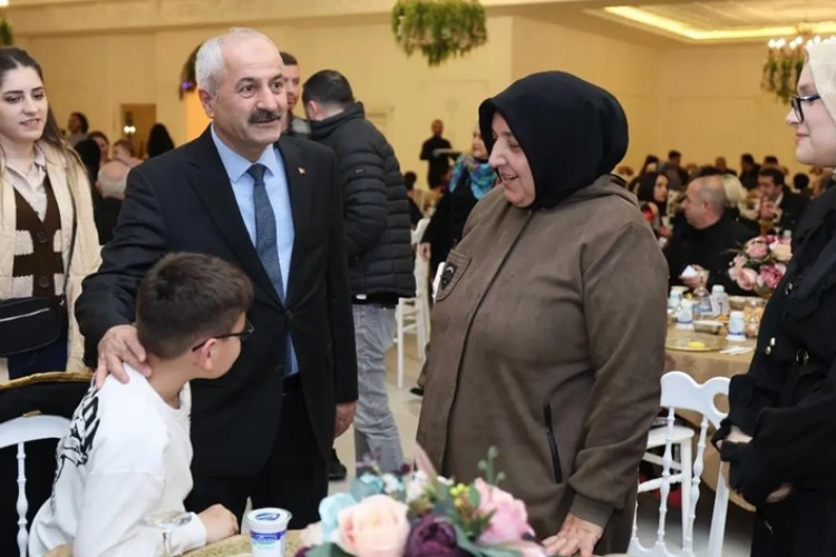 ŞEHİT AİLELERİ VE GAZİLER İFTARA KONUK OLDU