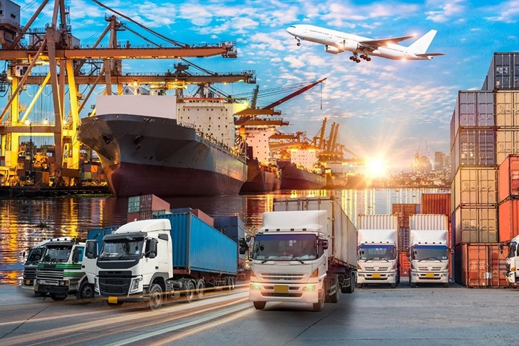 Dış ticarette uluslararası lojistik önemli