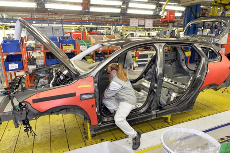 Üretim yüzde 28 azaldı