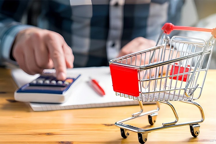 Almanya'da tüketici güveni kötüleşmeye devam ediyor