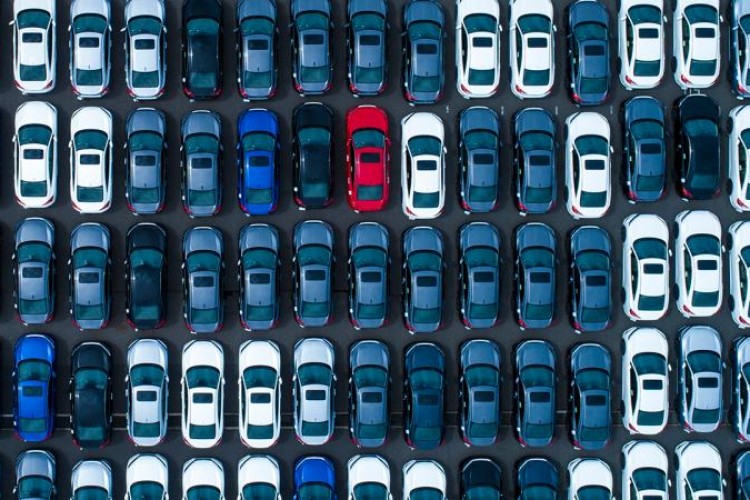 Çin menşeli otomobillere ek gümrük vergisi