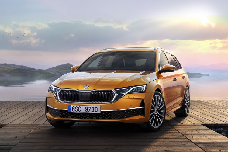 Škoda Yenilenen Octavia Sedan ve Combi ile Model Atağını Sürdürüyor