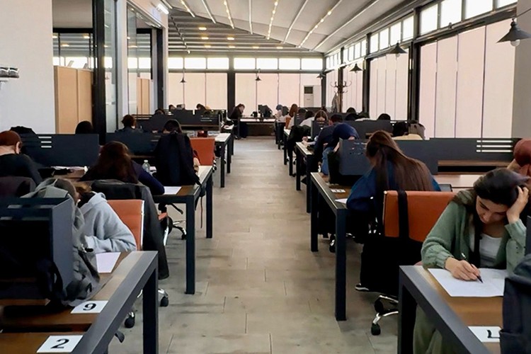 Sincan Millet Kıraathanelerinde TYT heyecanı