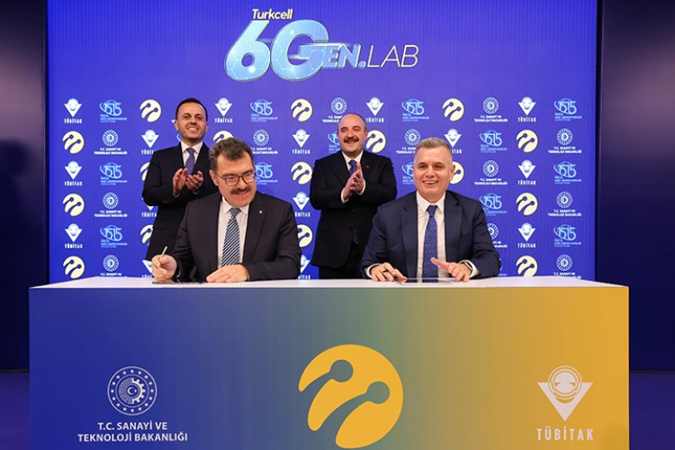 Geleceğin teknolojilerine doğru