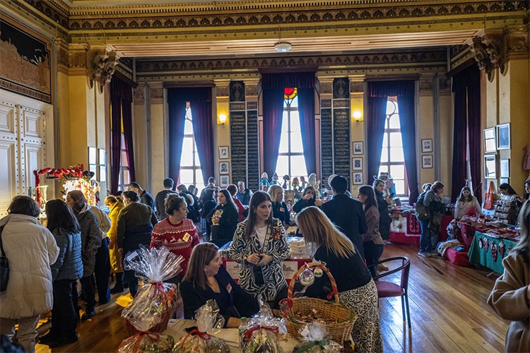 Özel Fener Rum Ortaokulu ve Lisesi ziyarete açıldı