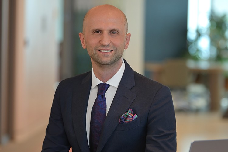 Akbank dijital ve yeşil dönüşüm yolculuğuna güç kattı