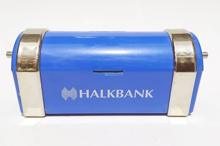 Karne Senden, Kumbaran Halkbank'tan