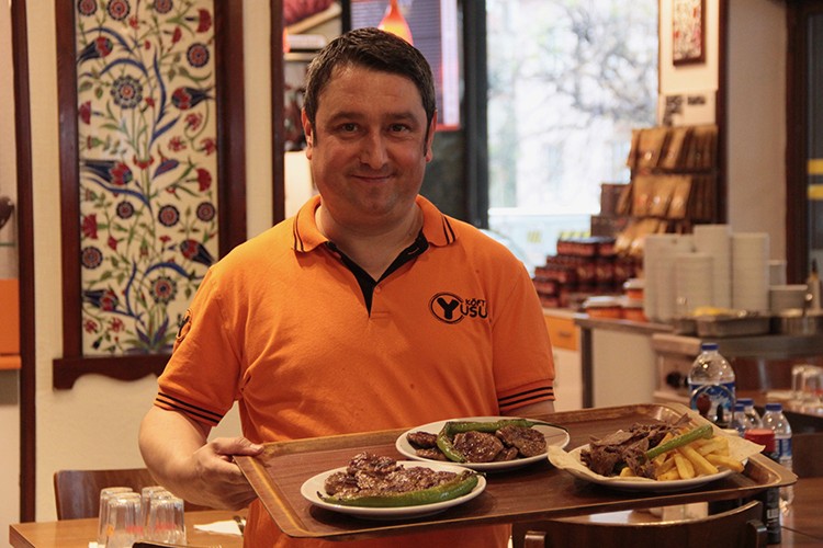 4 masayla başladı...