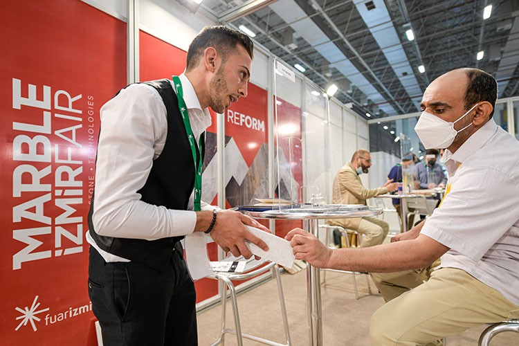 26. Marble İzmir'e katılan kazandı