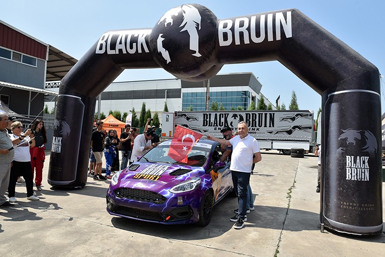 Sporculara Destek Oluyor