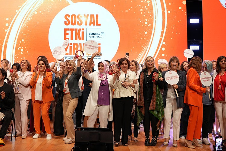 Sosyal Etki Zirvesi'24 'Eşitsizliklerden Eşitlik Arıyoruz' Mottosuyla 30 Mayıs Perşembe Günü İş Sanat Levent'te Gerçekleşti!