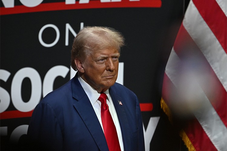 Trump, G. Kore ile ticaret anlaşması yaptıklarını duyurdu