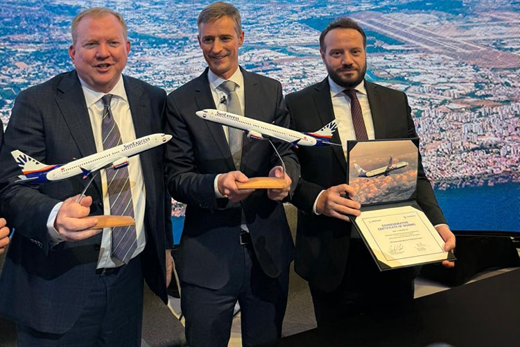 SunExpress, Boeing ile 90 uçaklık anlaşmayla büyümesini ivmelendiriyor