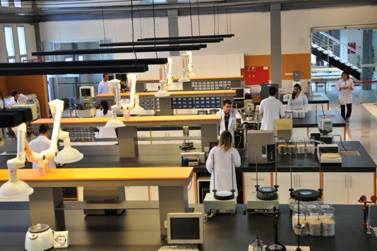 Kaleseramik'in Ar-Ge merkezi Avrupa Seramik Topluluğu'na (ECerS) katılan ilk ve tek Türk laboratuvarı oldu