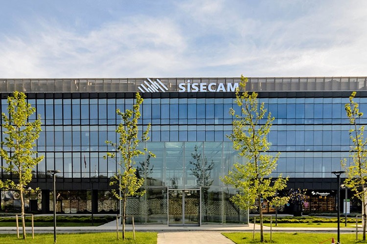 Şişecam'dan "Gururla Koleksiyonu"