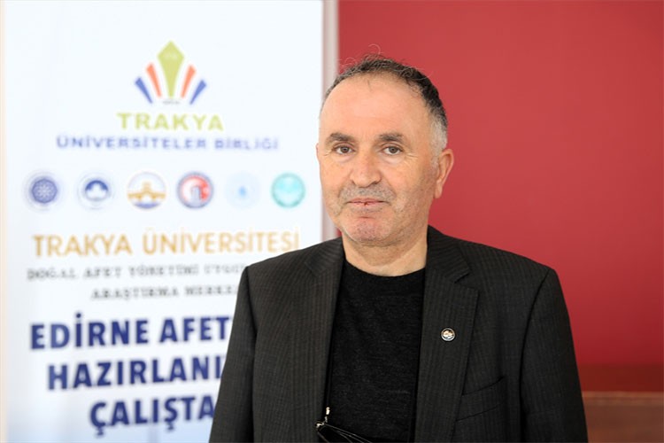 Dere yataklarındaki yanlış yapılaşma sellerini artırıyor