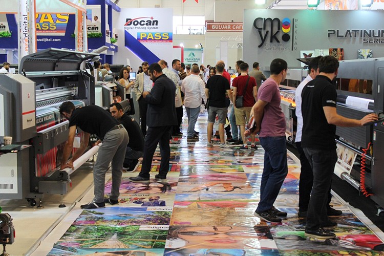 Reklam dünyası buluşuyor