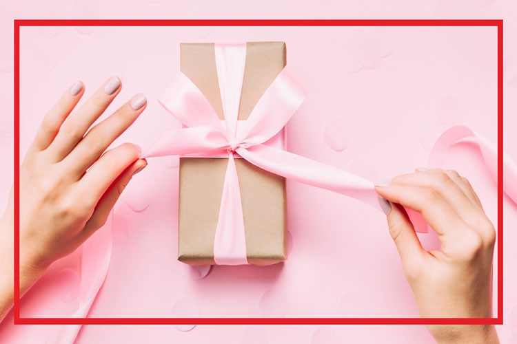 Aksigorta'dan Kadınlar Günü'ne Özel Hediye