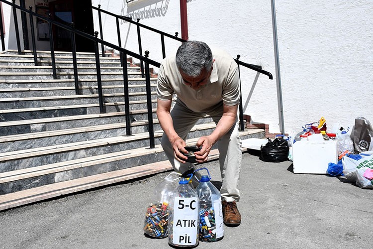 Bilecik'te 5 ayda 2 ton 543 kilogram atık pil toplandı