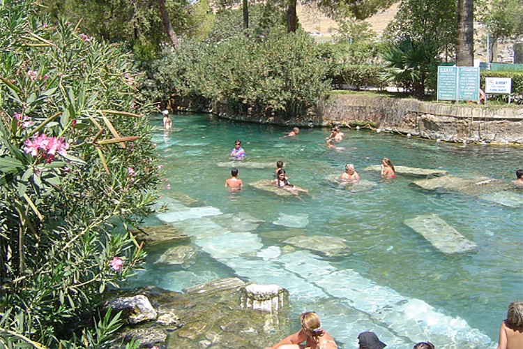 Anadolu bir jeotermal cennetidir