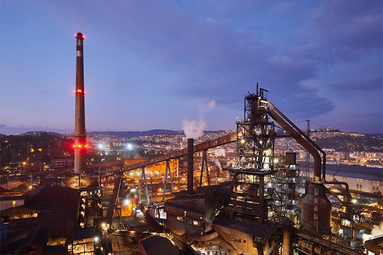 OYAK'tan demir-çeliğe bir yılda 1,1 milyar dolarlık yatırım