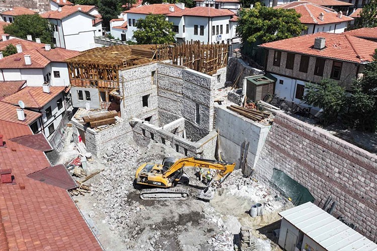 Ankara Kalesi'nde "gastronomi merkezi" için çalışmalar başladı