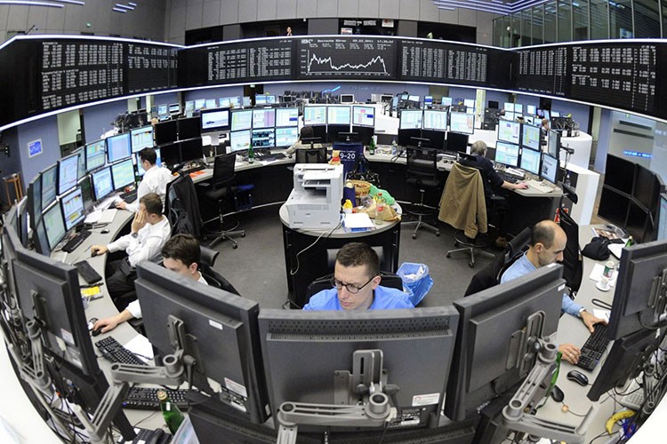 Avrupa borsaları Fransa hariç pozitif seyrediyor