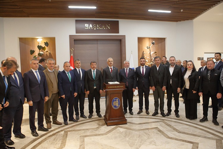 "Ankara ile İstanbul arası da 85 dakika olacak"