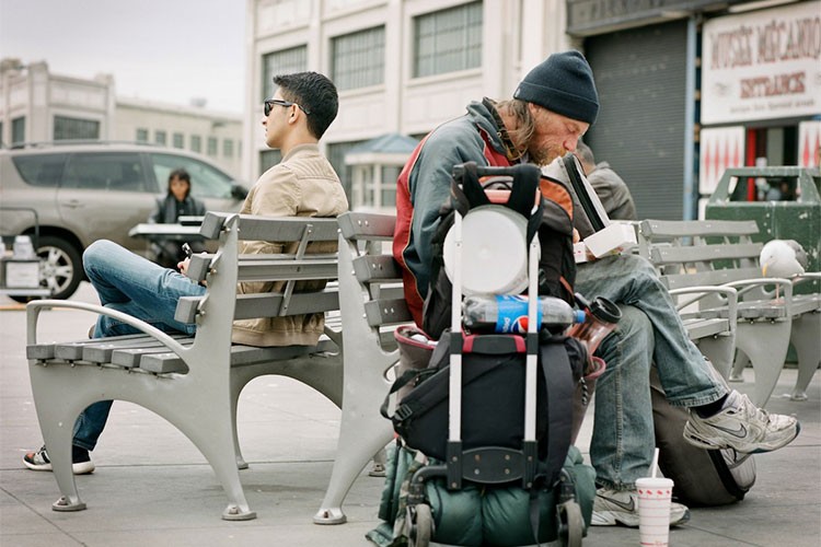 AB'de işsizlik oranı ağustosta yüzde 6,3 oldu