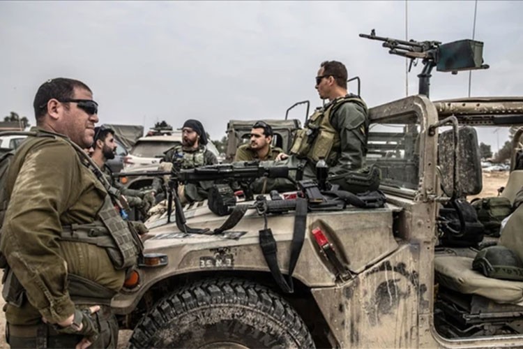 Küresel askeri harcamalar geçen yıl 2,46 trilyon dolara yükseldi