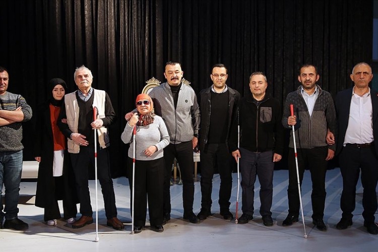 Ekip Moni üçüncü oyunu için hazır