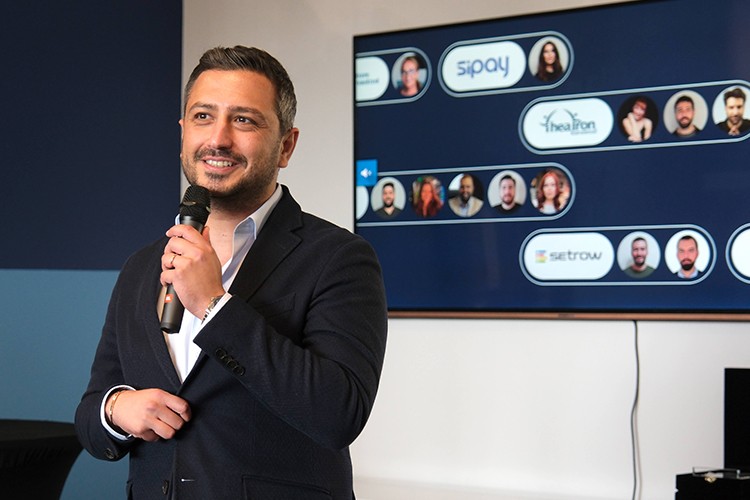 Sektörde ciddi bir istihdam açığı var