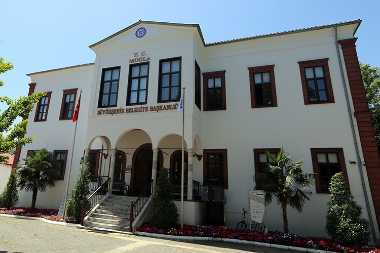 İtfaiyeci ve zabıta alınacak