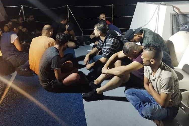 Muğla açıklarında 22 düzensiz göçmen kurtarıldı