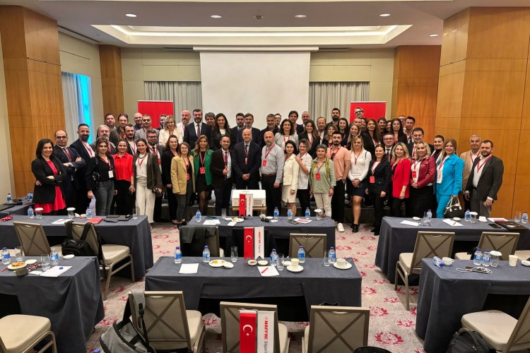 MAPFRE Sigorta, Acenteleriyle Gerçekleştirdiği Bölge Sohbetleriyle Geleceğin Sigortacılık Vizyonunu Şekillendiriyor