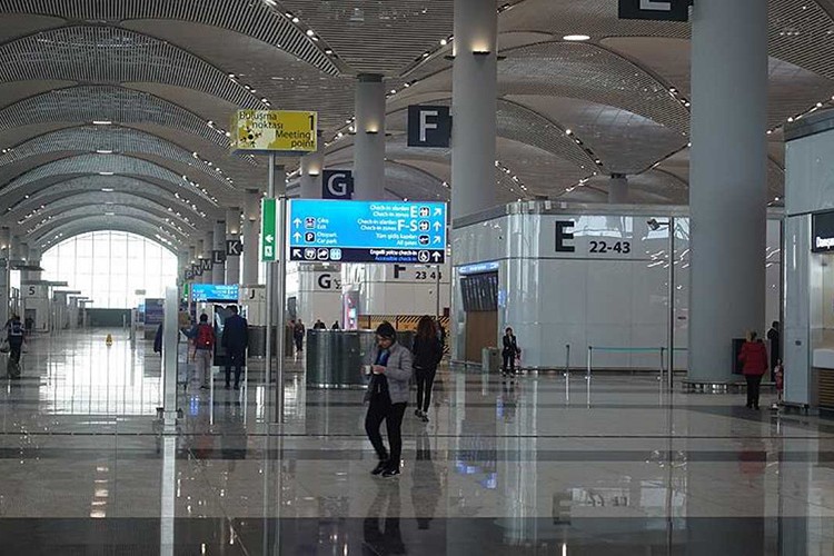 4 ülkeyle uçuşları durdurduk