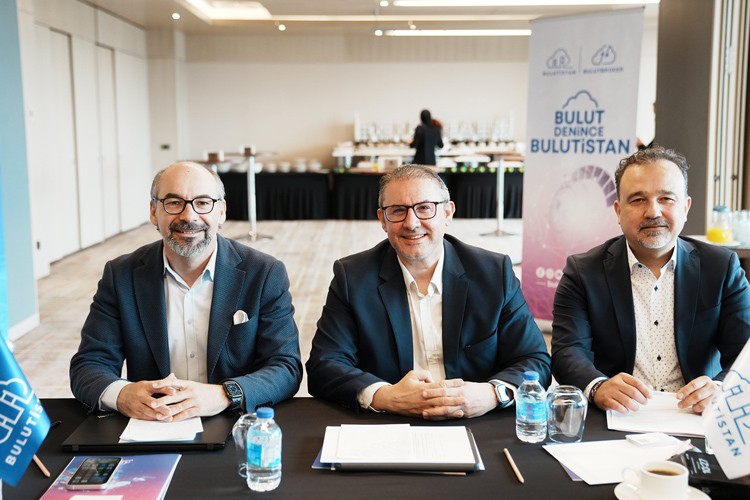 Türkiye'nin ilacı teknoloji yatırımı