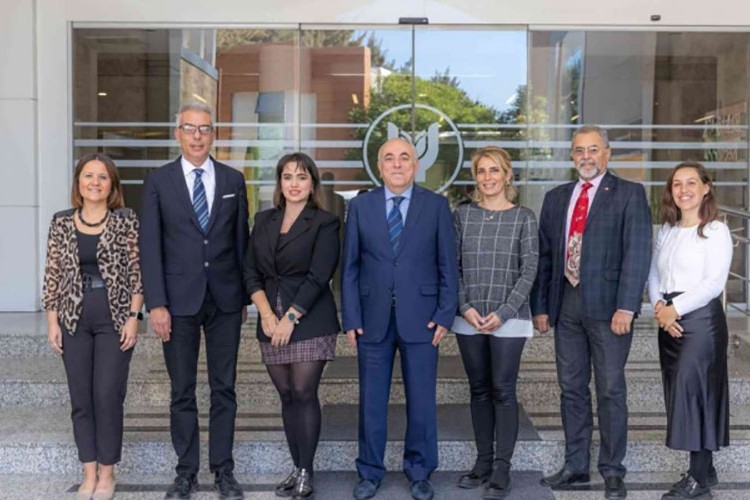 Yaşar Üniversitesi'nden danışmanlık desteği