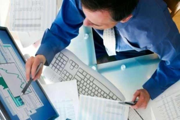 Reel kesim güven endeksi 1.6 puan düştü