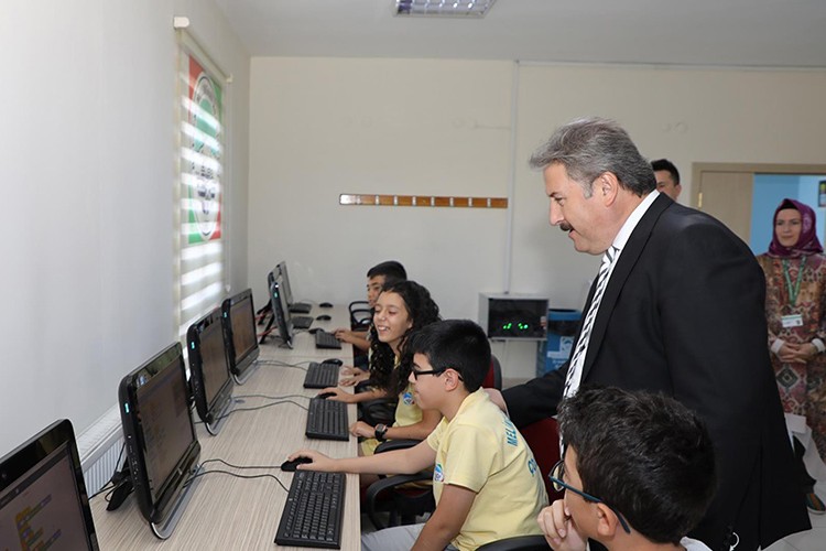 Yaz kursları sona erdi