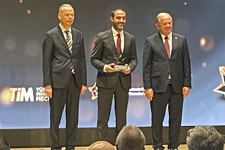 Kimpur Birincilik Ödülünü Aldı!