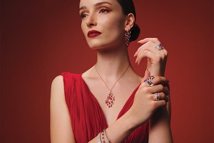 Yeni yıla pırlanta ışıltısında merhaba