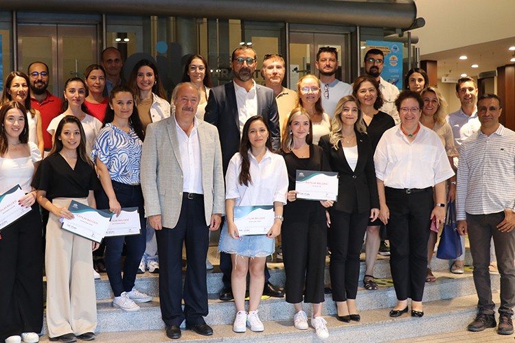 Mesleki eğitim Türk moda endüstrisinin baştacı