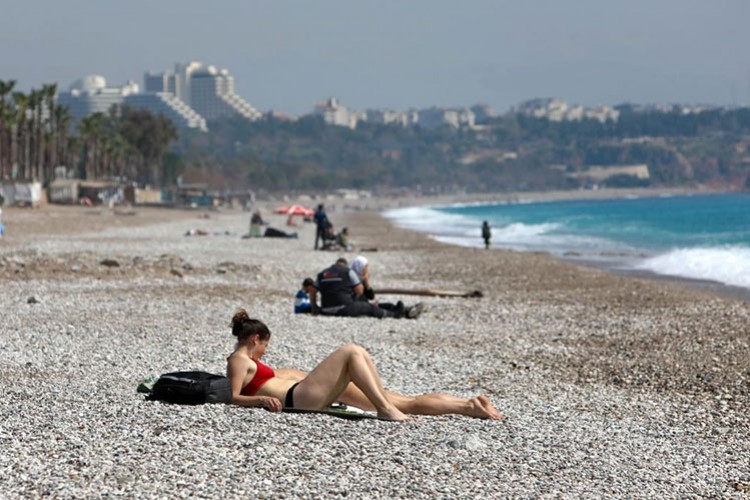 Turizmde neden yavaşlama var?..