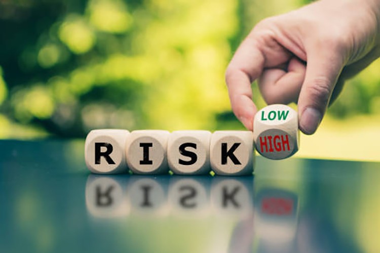 Risk primi 70 puan yükseldi